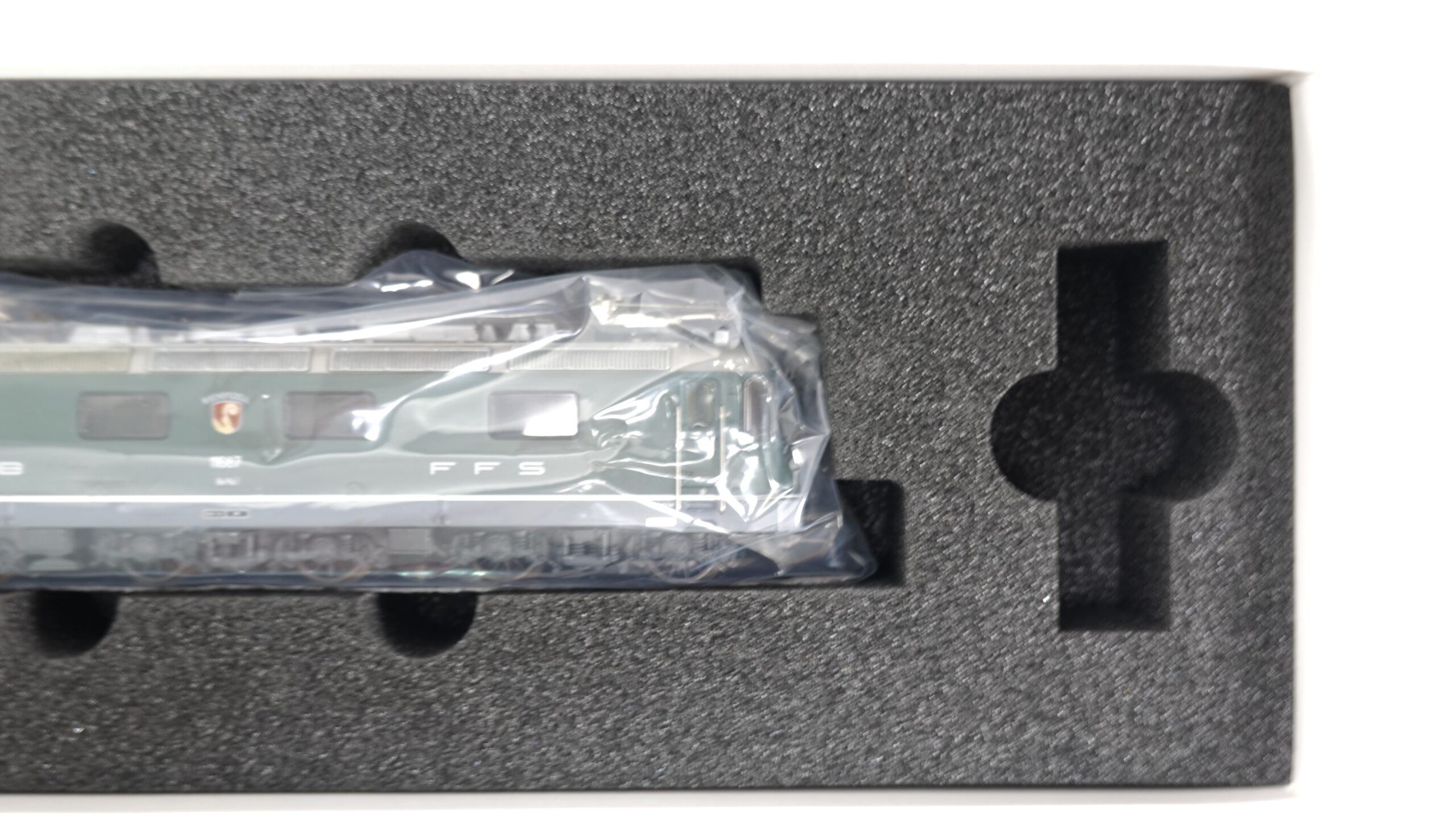 Ersatzeinlage zu HAG H0 SBB Re 6/6 Serie 3 Ersatzeinlage zu HAG H0 SBB Re 6/6 Serie – Bild 3