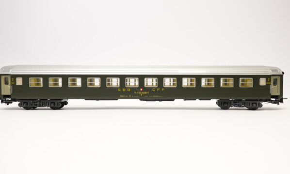 Liliput 88250 HO SBB Personenwagen RIC 2. Kl