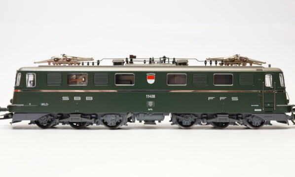 HAG Roundhouse 127 Spur H0 SBB Evinka Shop E-Lok Ae 6/6 11408 Solothurn