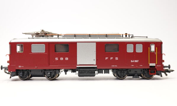 Roco 63538 Spur H0 SBB Gepäcktriebwagen De 4/4 1667 Evinka Shop