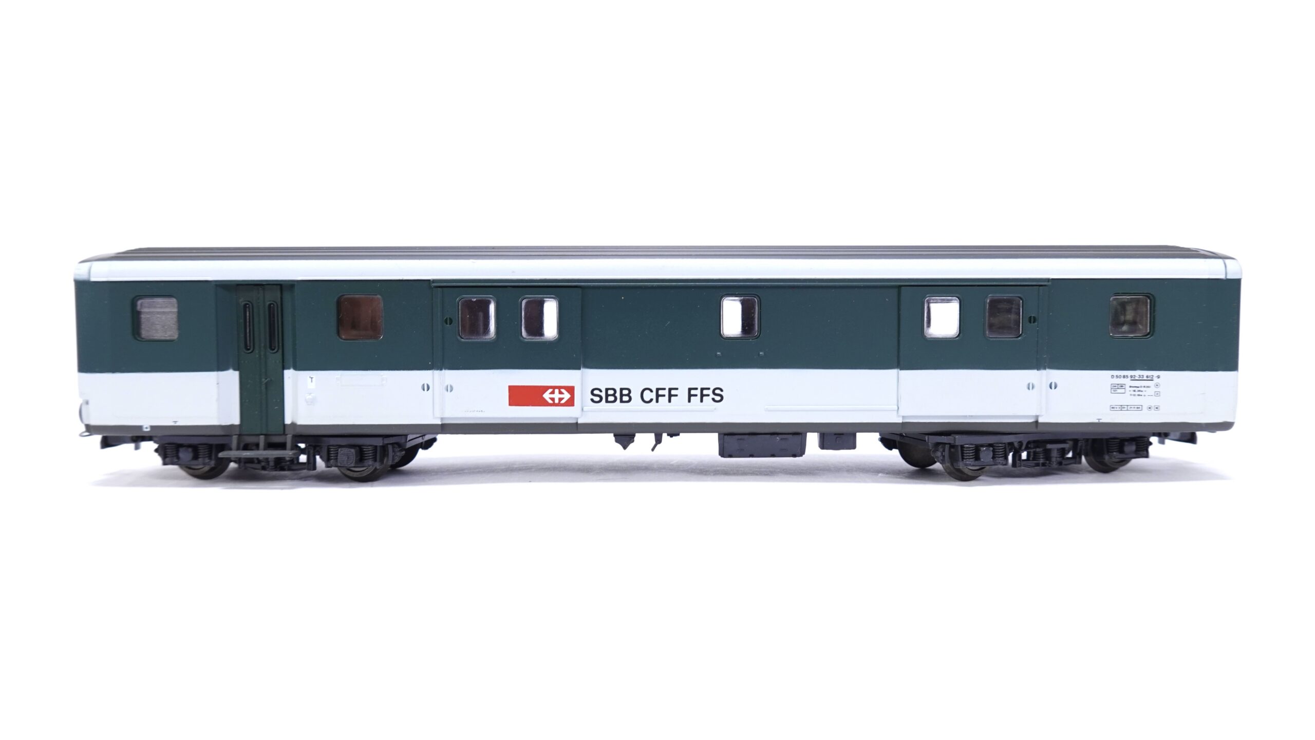 Roco 44334 H0 SBB EW II Gepäckwagen Grün/Grau | A2154 1 Roco 44334 H0 SBB EW II Gepäckwagen Grün/Grau | A2154