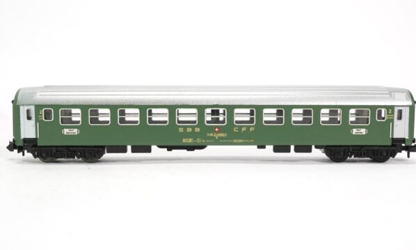 Minitrix 3026 N SBB Schnellzugwagen 2. Klasse