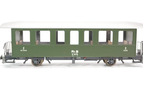 Bemo 3231 128 H0m RhB Zweiachspersonen