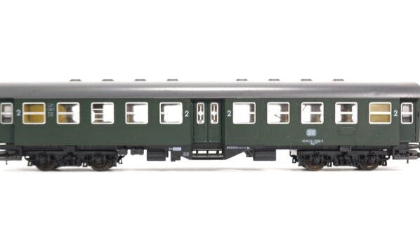 Roco 4250 H0 DB Mitteleinstiegswagen 2. Kl. mit Licht | 963