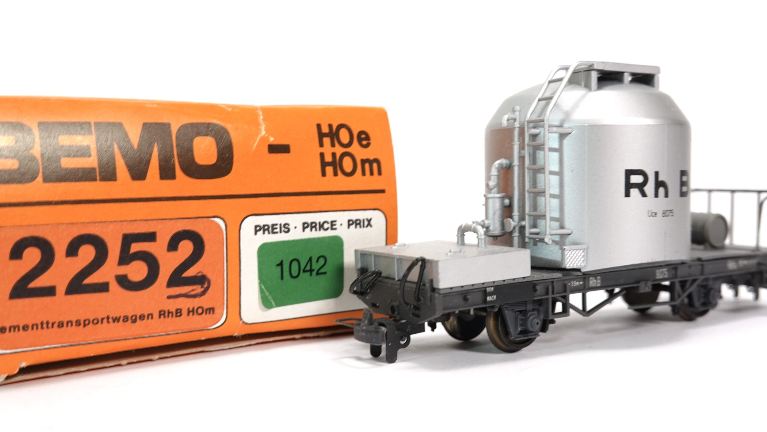 Bemo 2252 H0m RhB Uce Zementwagen 8075 | 1042 2 Bemo 2252 H0m RhB Uce Zementwagen 8075 | 1042 – Bild 2