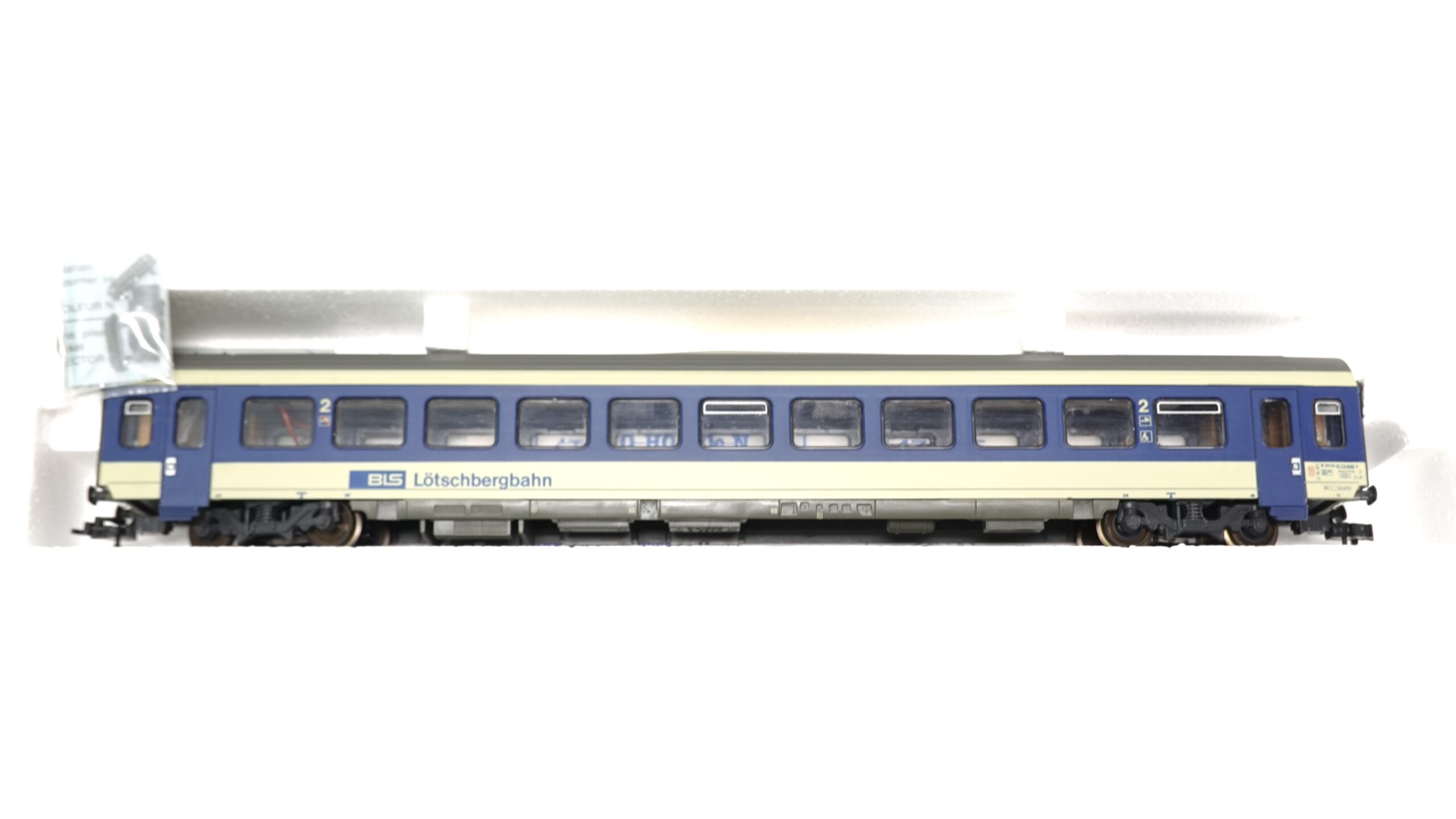 Roco 44475 H0 BLS Personenwagen 2. Kl | 1127 11 Roco 44475 H0 BLS Personenwagen 2. Kl | 1127 – Bild 11