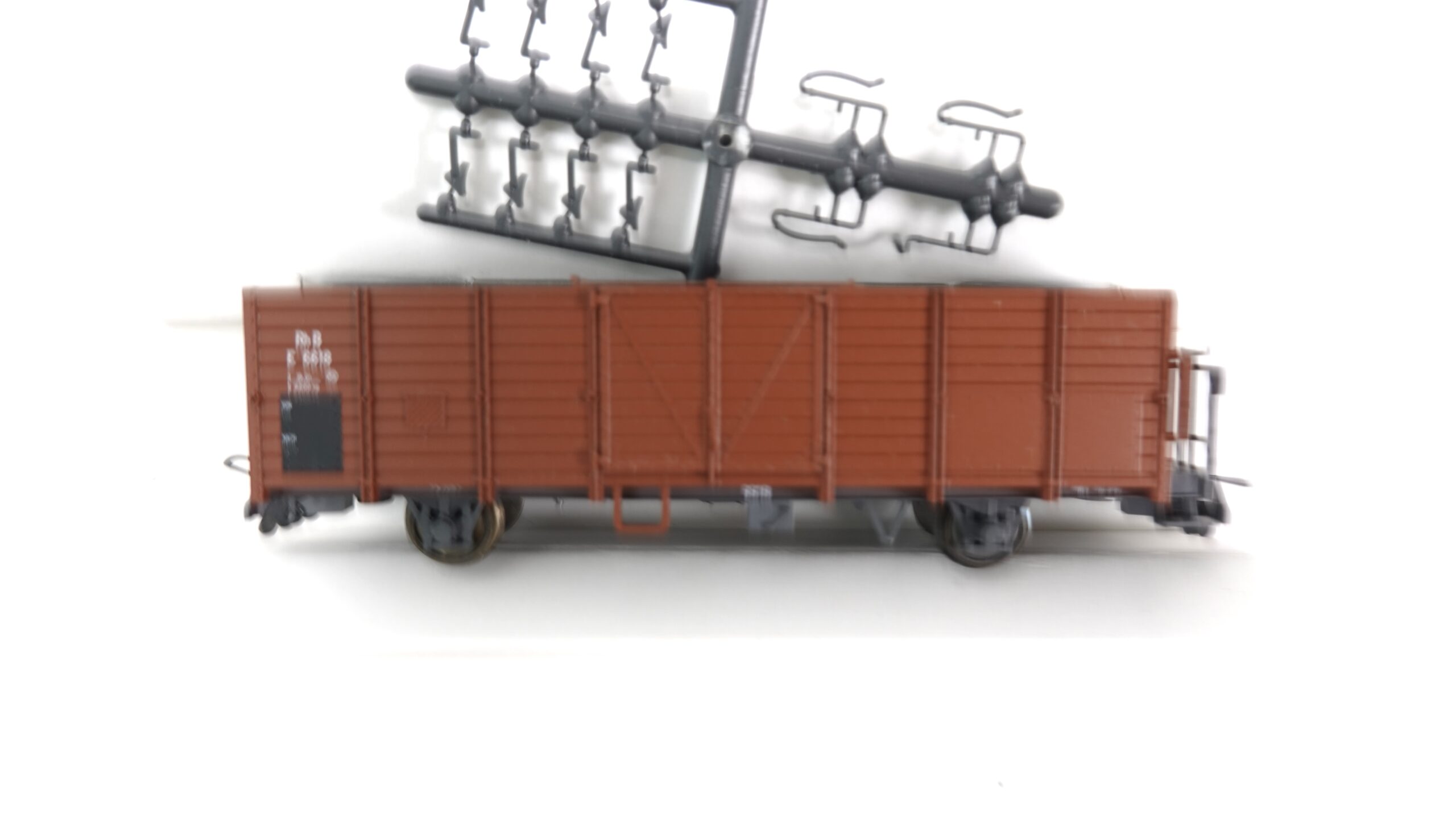 Bemo 2251 118 H0m RhB Hochbordwagen E6618 8 Bemo 2251 118 H0m RhB Hochbordwagen E6618 – Bild 8