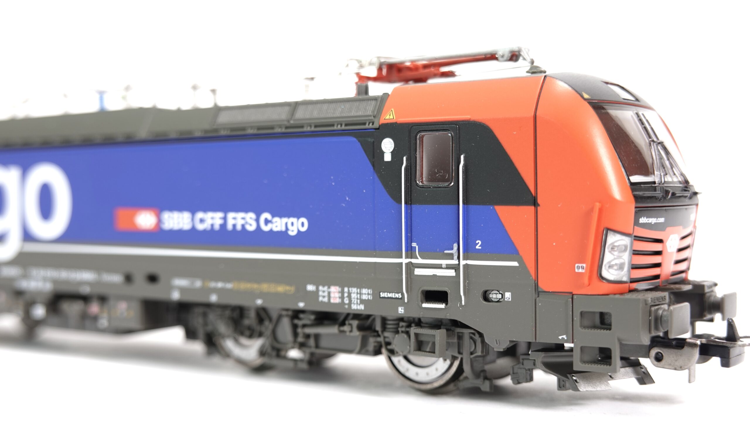 Piko 21692 H0 SBB Vectron Cargo | 1328 6 Piko 21692 H0 SBB Vectron Cargo | 1328 – Bild 6