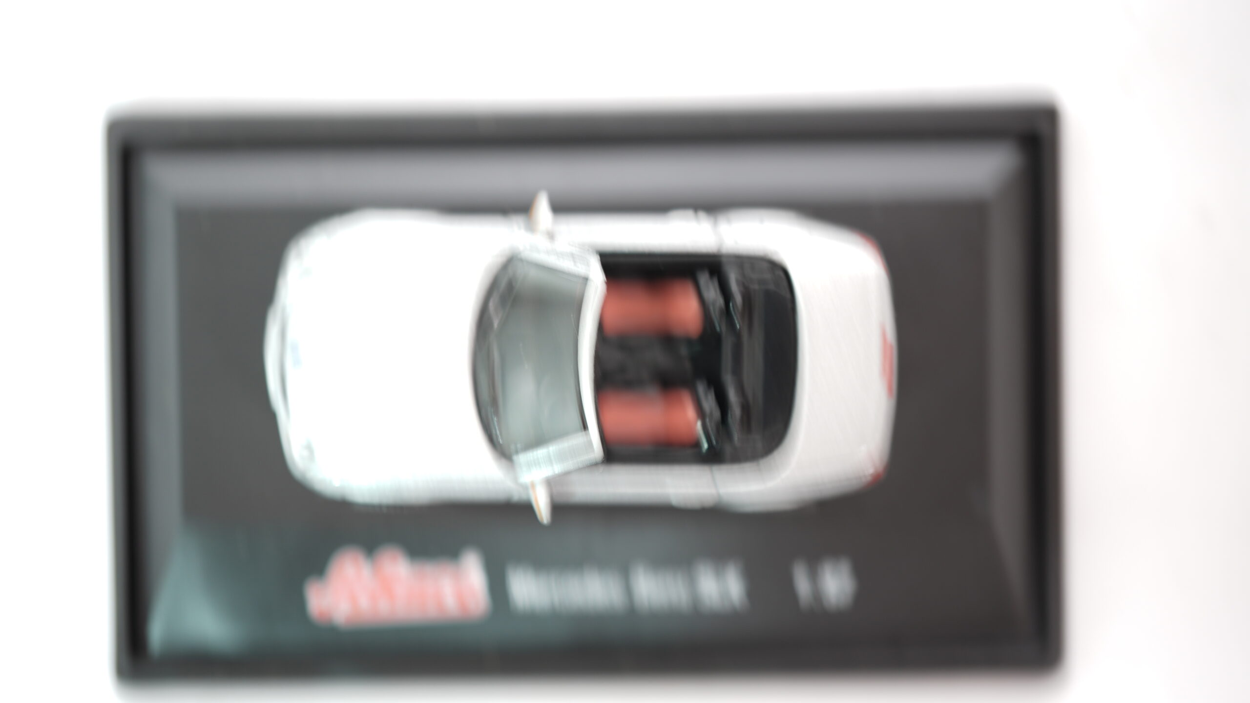 Schuco 24368 H0 Mercedes-Benz SLK silber 2 Schuco 24368 H0 Mercedes-Benz SLK silber – Bild 2