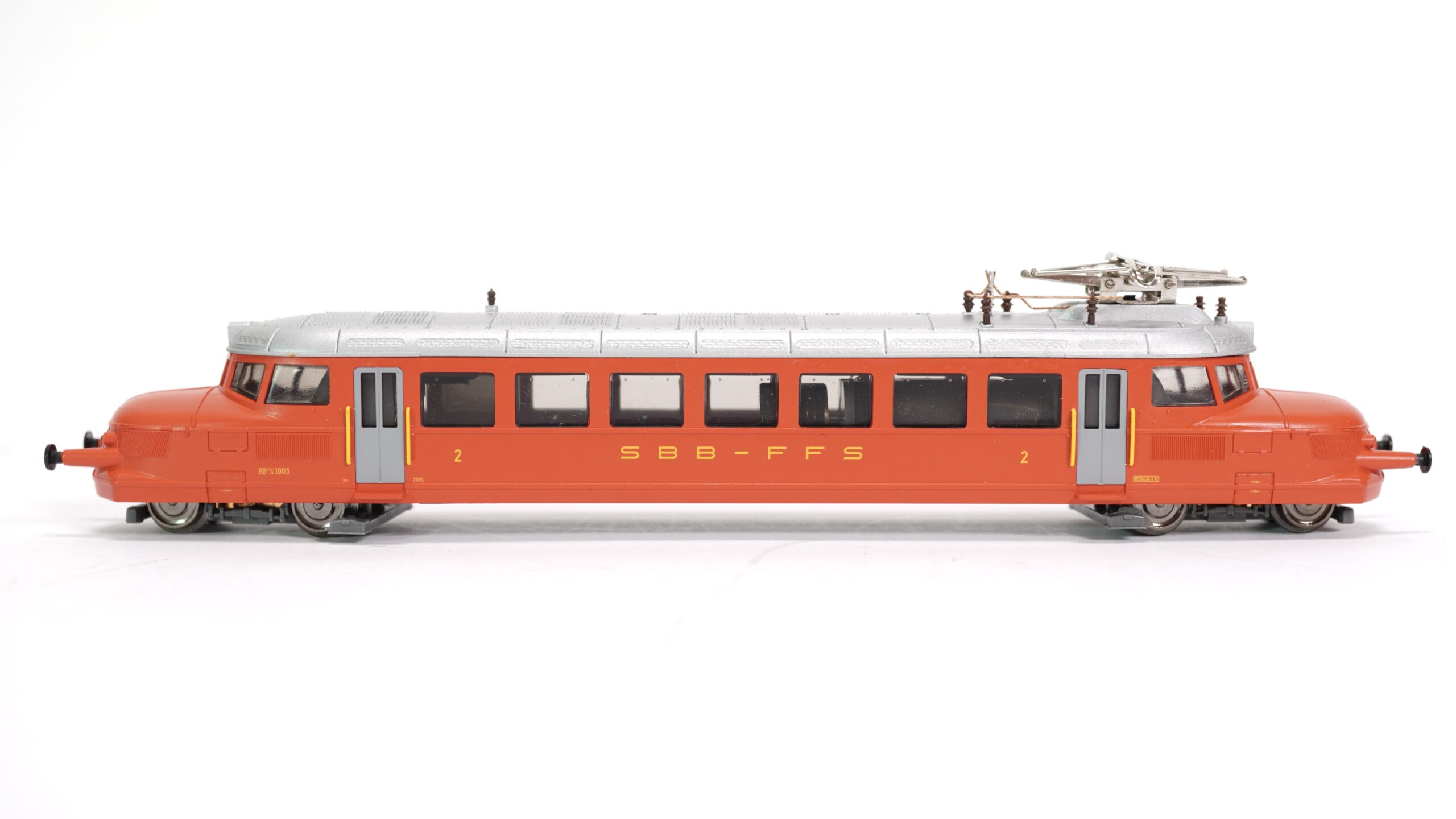 Hobbytrain 2640 N SBB RBe 2/4 Roter Pfeil | 1637 1 Hobbytrain 2640 N SBB RBe 2/4 Roter Pfeil | 1637