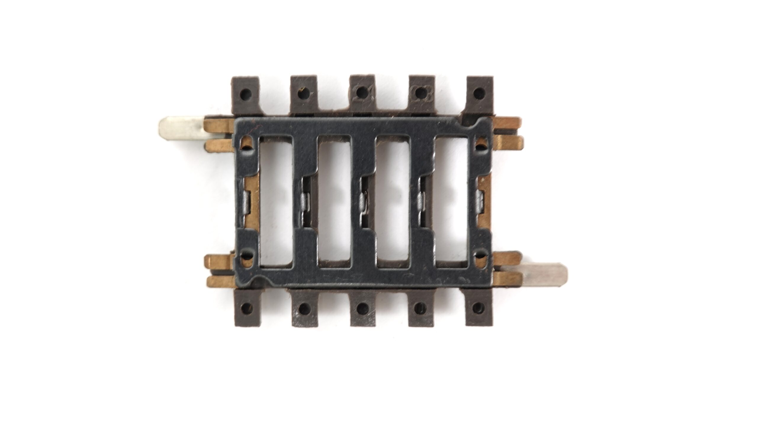 Märklin 2208 HO gerades K-Gleis 35.1 mm 2 Märklin 2208 HO gerades K-Gleis 35.1 mm