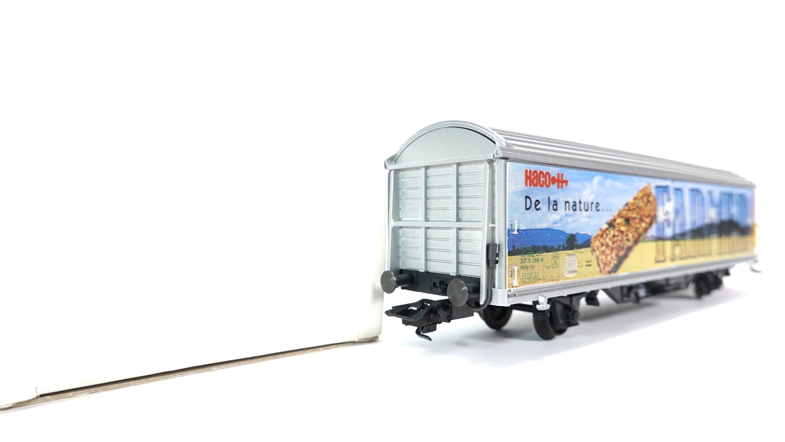 Märklin 84735.4 H0 SBB Güterwagen Farmer Migros 5 Märklin 84735.4 H0 SBB Güterwagen Farmer Migros – Bild 5