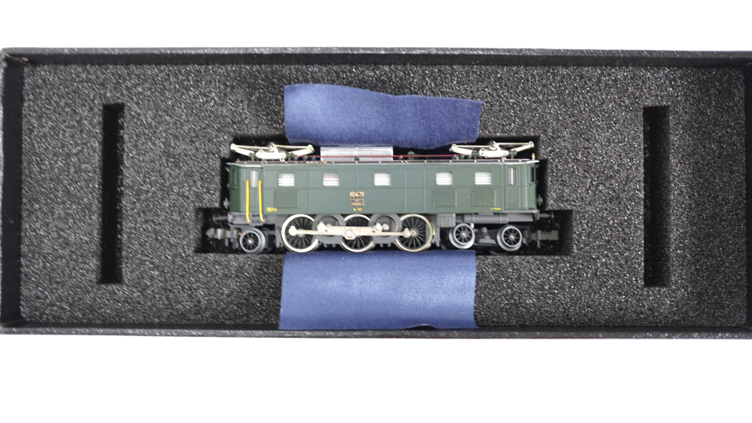 Fulgurex 4208 N BLS Ae 3/6 grün 10431 | 0986 11 Fulgurex 4208 N BLS Ae 3/6 grün 10431 | 0986 – Bild 11