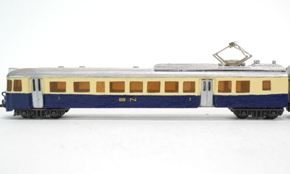 WSM N BLS Doppeltriebwagen ABDe 4/8 | A0077