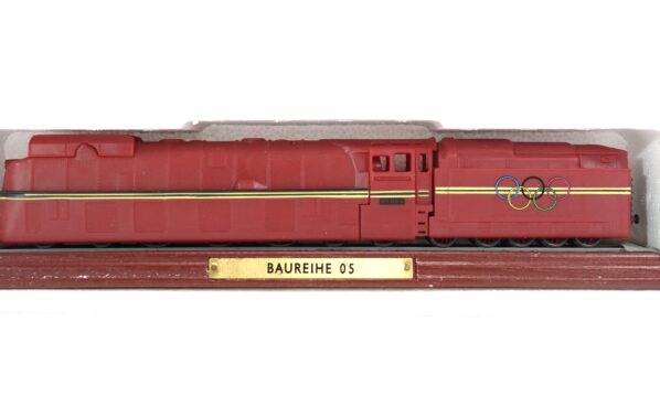 Atlas 6115820 DRG Dampflok BR 05 Standmodell | A0051