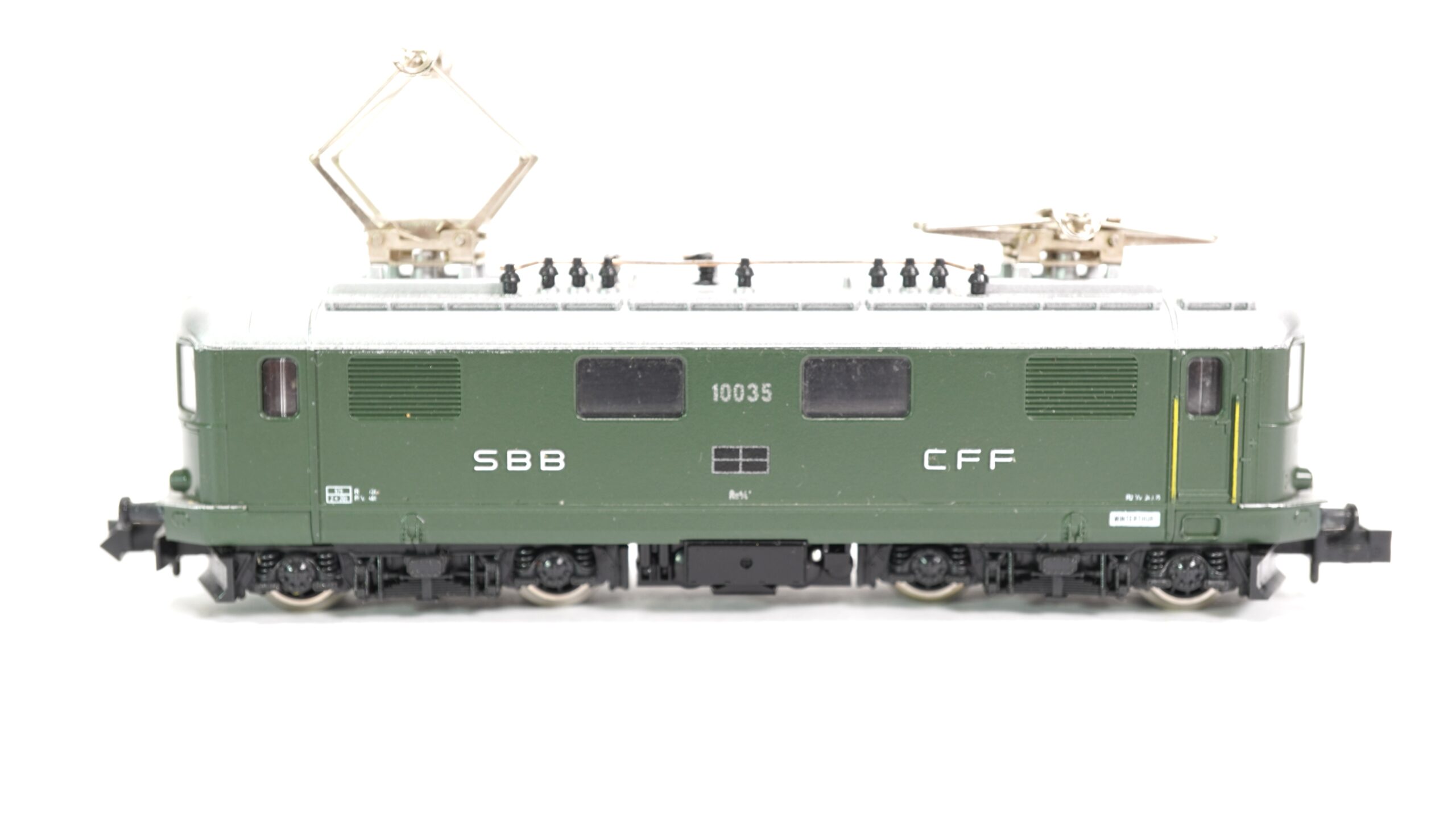 Hobbytrain 11016 N SBB E-Lok Re 4/4 I grün | A0227 7 Hobbytrain 11016 N SBB E-Lok Re 4/4 I grün | A0227 – Bild 7