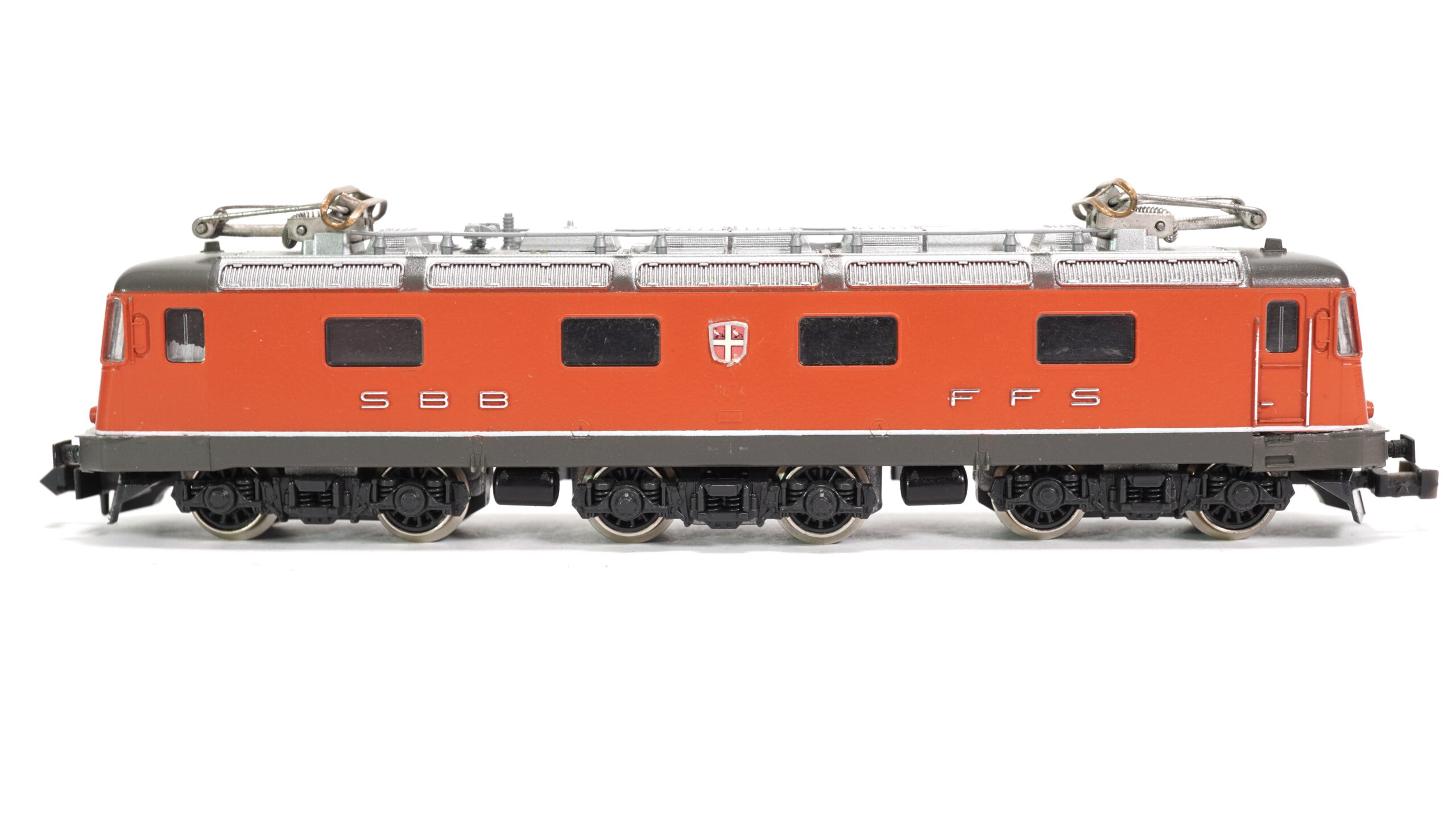 Hobbytrain 1103 N SBB E-Lok Re 6/6 I 11674 | A0229 4 Hobbytrain 1103 N SBB E-Lok Re 6/6 I 11674 | A0229 – Bild 4