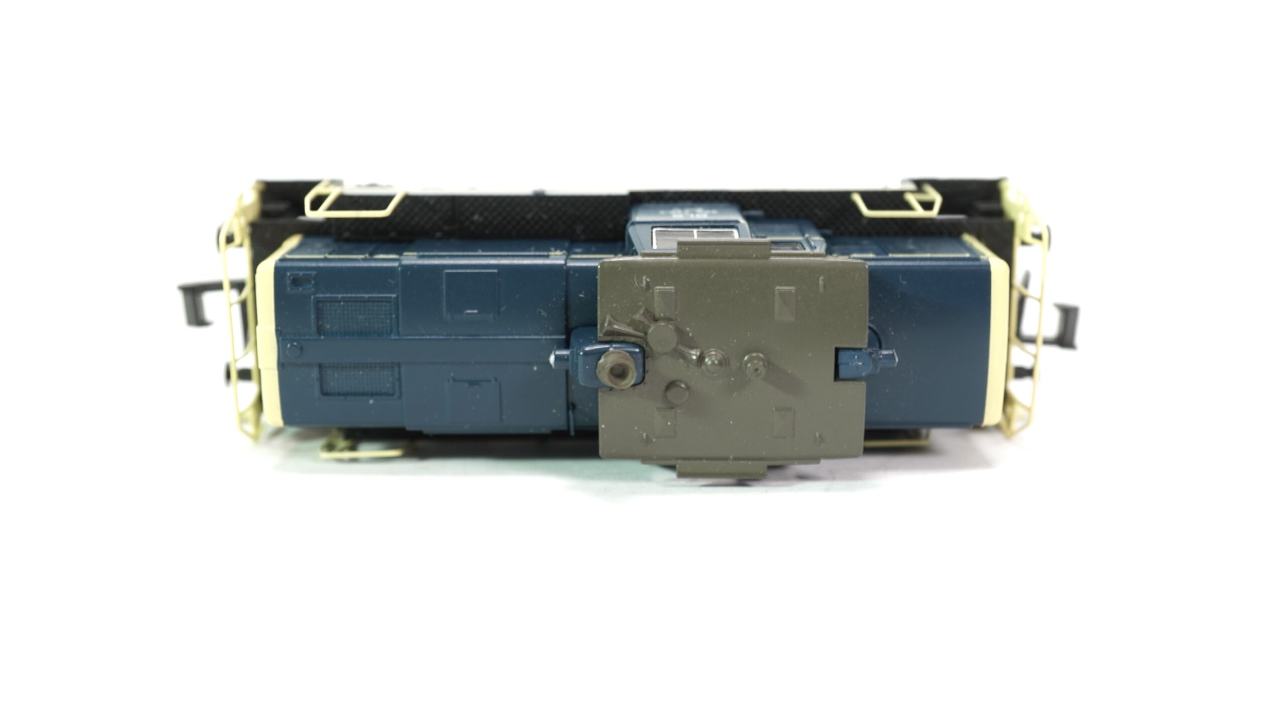 Hobbytrain H2820 N BLS Em 3/3 Etra AG | A0246 7 Hobbytrain H2820 N BLS Em 3/3 Etra AG | A0246 – Bild 7