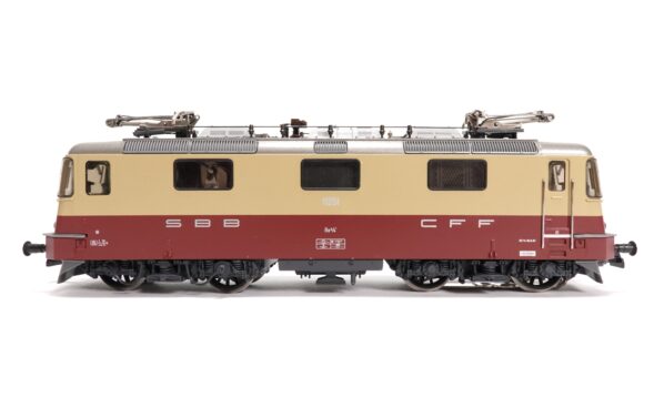 Hag 16009-32 H0 SBB E-Lok Re 4/4 II TEE 11251 | 2003