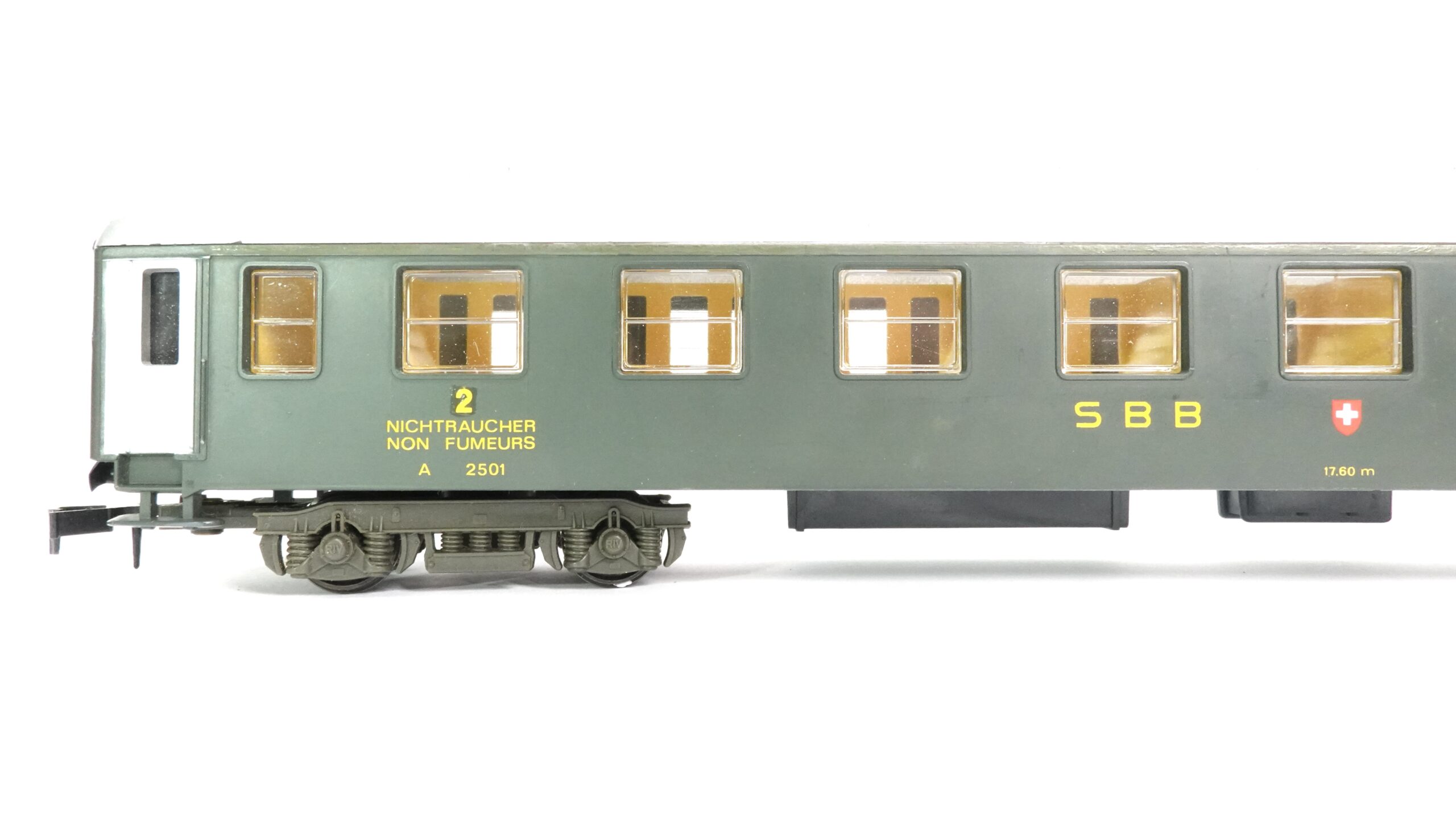 Lima 6611 0 SBB-Personenwagen mit Schlusslicht RIC 2. Kl | 2131 3 Lima 6611 0 SBB-Personenwagen mit Schlusslicht RIC 2. Kl | 2131 – Bild 3