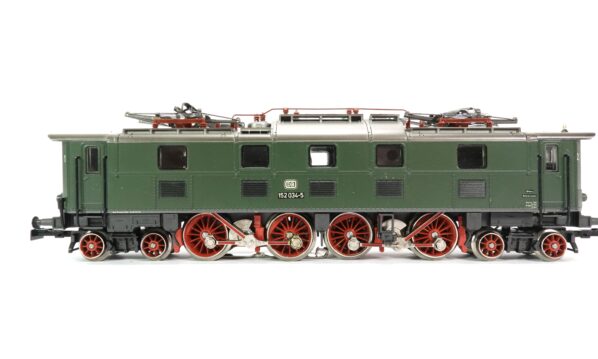 Märklin 3366 H0 DB E-Lok BR 152 grün digital | 2135