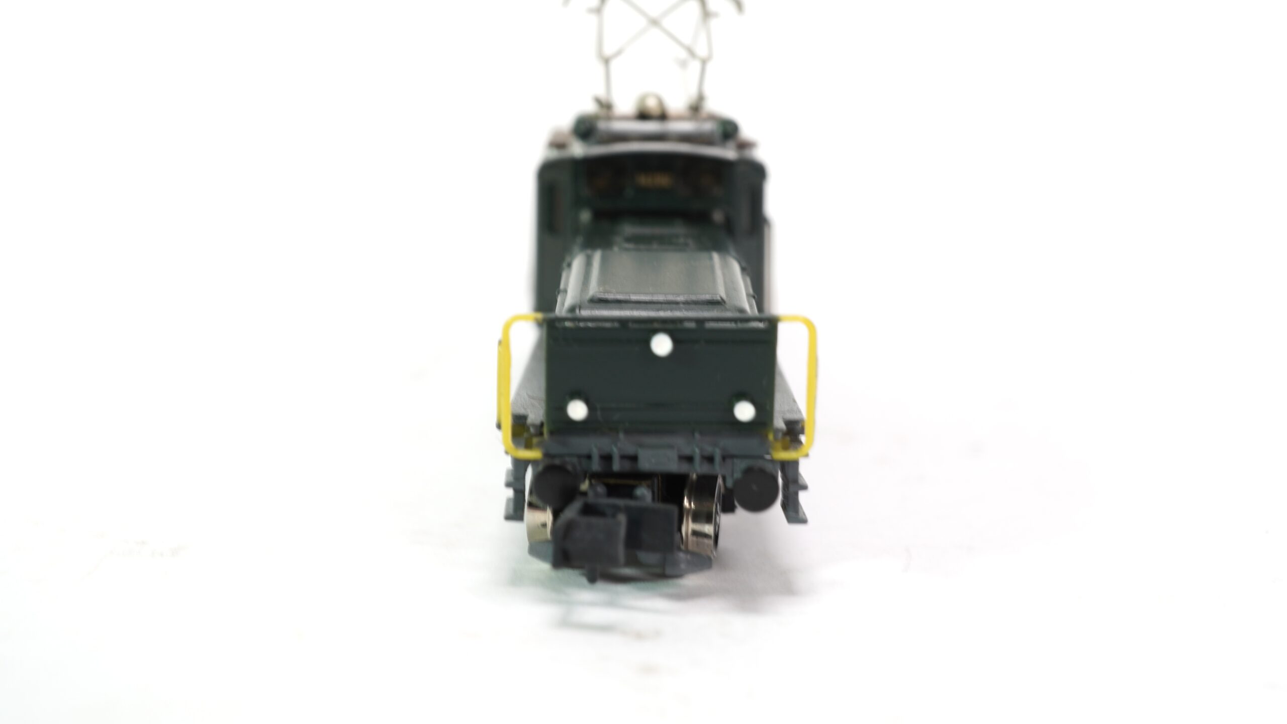 Arnold 2469 N SBB Ce 6/8 III Rangierkrokodil | A0254 3 Arnold 2469 N SBB Ce 6/8 III Rangierkrokodil | A0254 – Bild 3