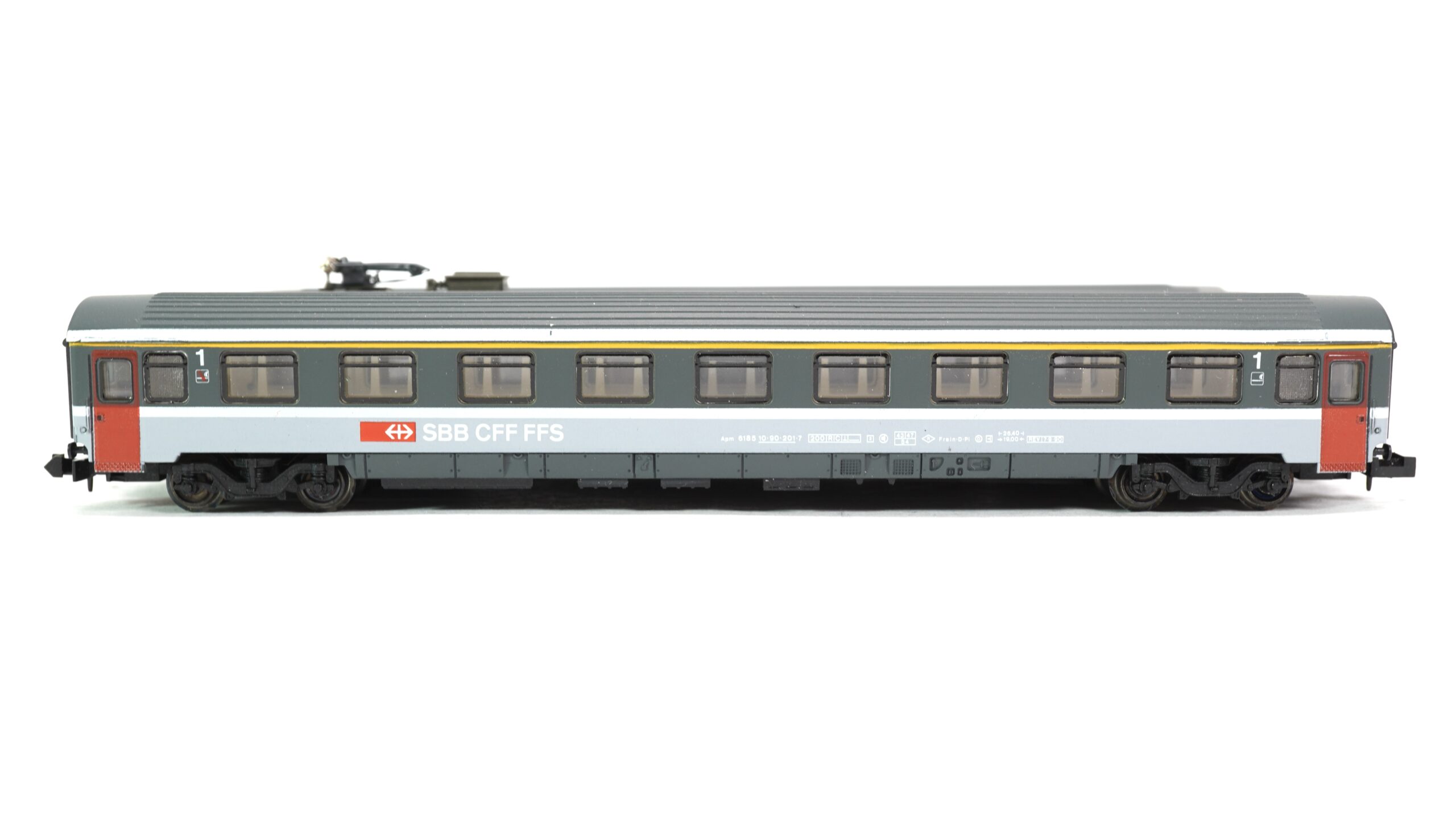 Diverse N SBB Schnellzug mit sechs Personenwagen | 2191 3 Diverse N SBB Schnellzug mit sechs Personenwagen | 2191 – Bild 3