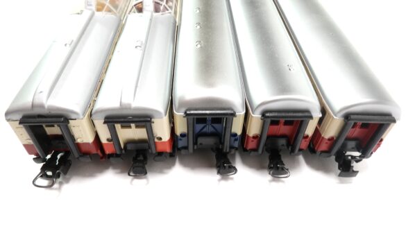 Diverse H0 DB Set mit fünf Personenwagen | 2161