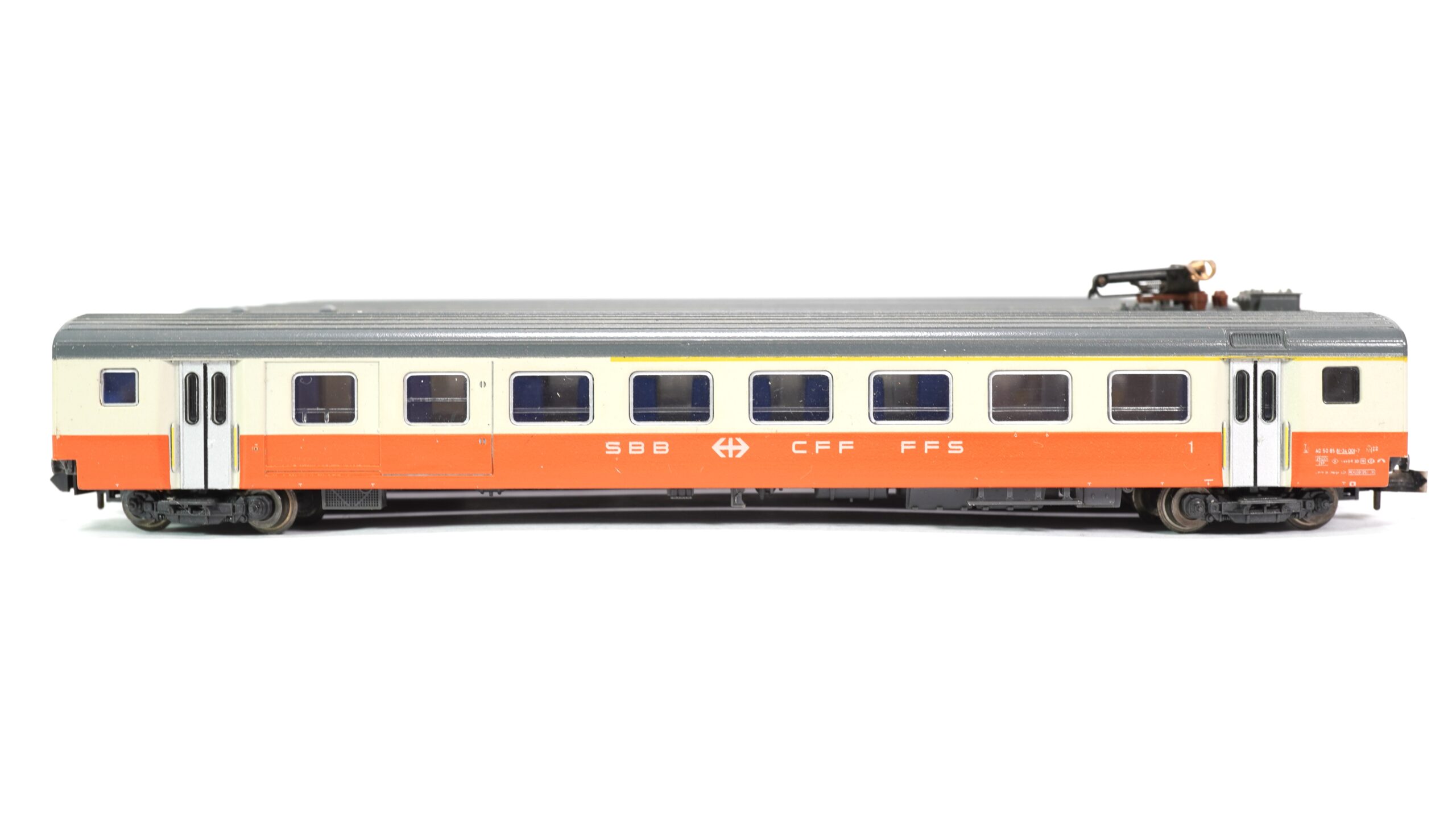 Minitrix N SBB Set Swiss Express mit 7 Wagen | A0302 1 Minitrix N SBB Set Swiss Express mit 7 Wagen | A0302