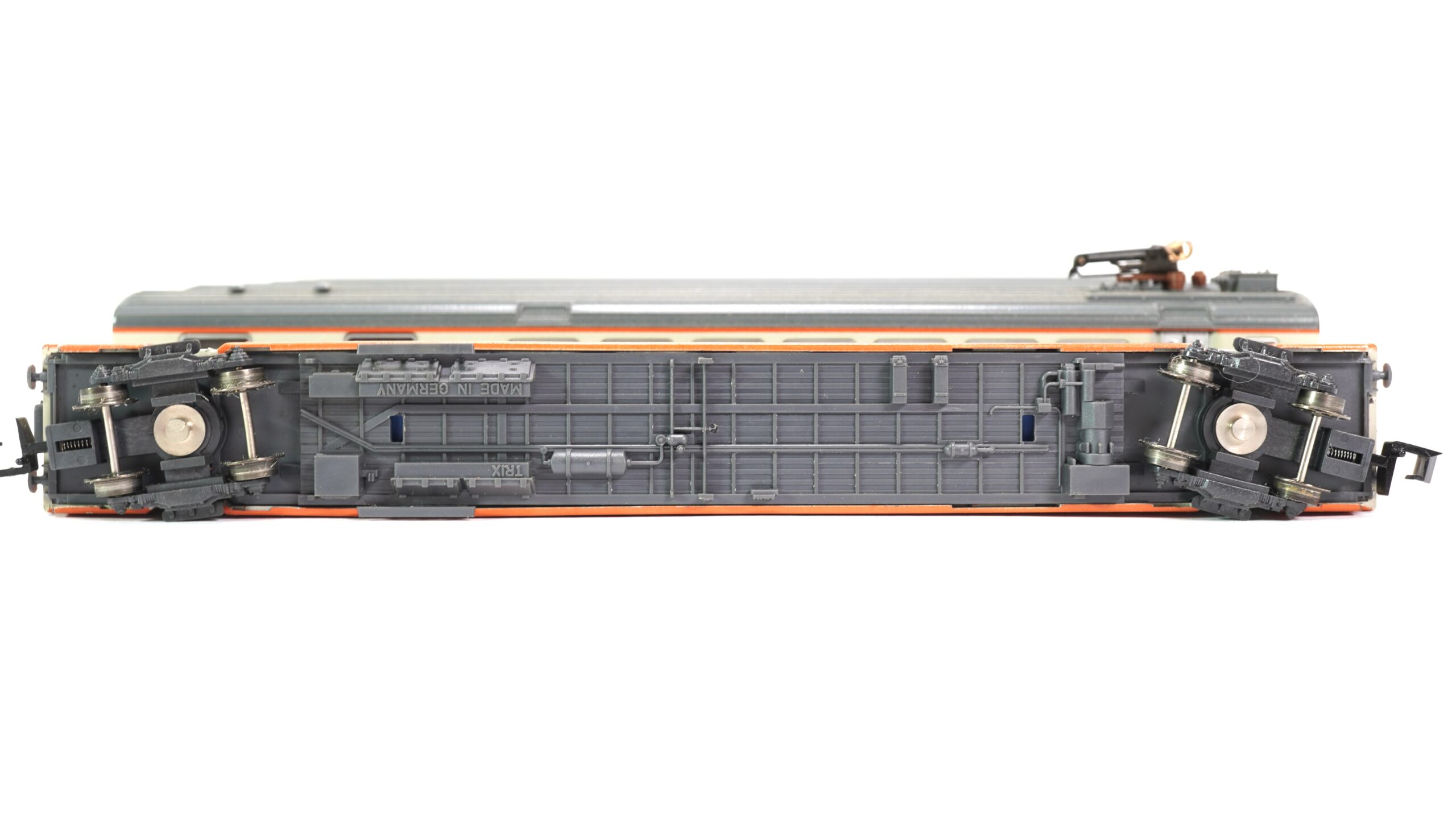 Minitrix N SBB Set Swiss Express mit 7 Wagen | A0302 19 Minitrix N SBB Set Swiss Express mit 7 Wagen | A0302 – Bild 19