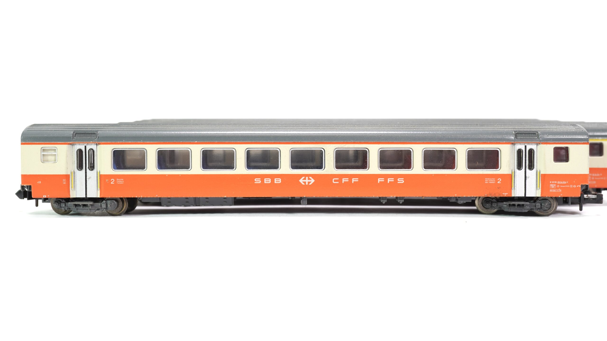 Minitrix N SBB Set Swiss Express mit 7 Wagen | A0302 13 Minitrix N SBB Set Swiss Express mit 7 Wagen | A0302 – Bild 13