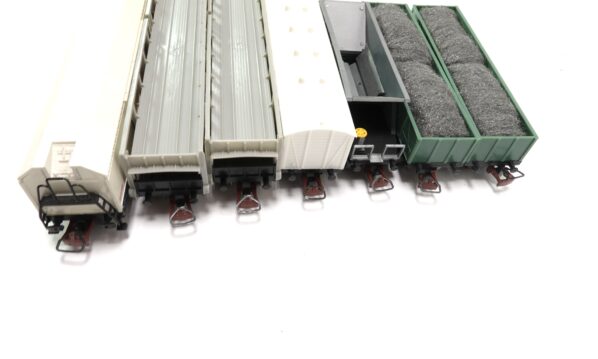 Jouef H0 Bastelware, sieben Güterwagen | 2178