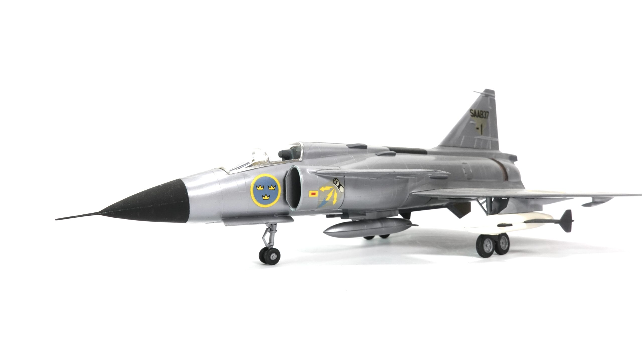 Saab 37 Viggen – Schwedisches Kampfflugzeug 2204 1 Saab 37 Viggen – Schwedisches Kampfflugzeug 2204