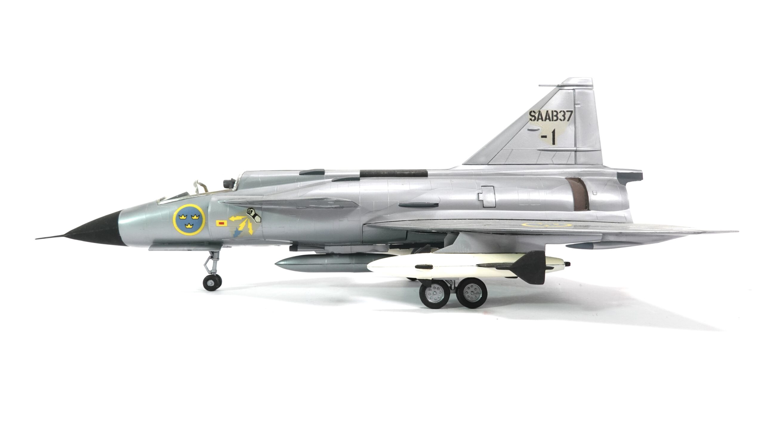 Saab 37 Viggen – Schwedisches Kampfflugzeug 2204 10 Saab 37 Viggen – Schwedisches Kampfflugzeug 2204 – Bild 10