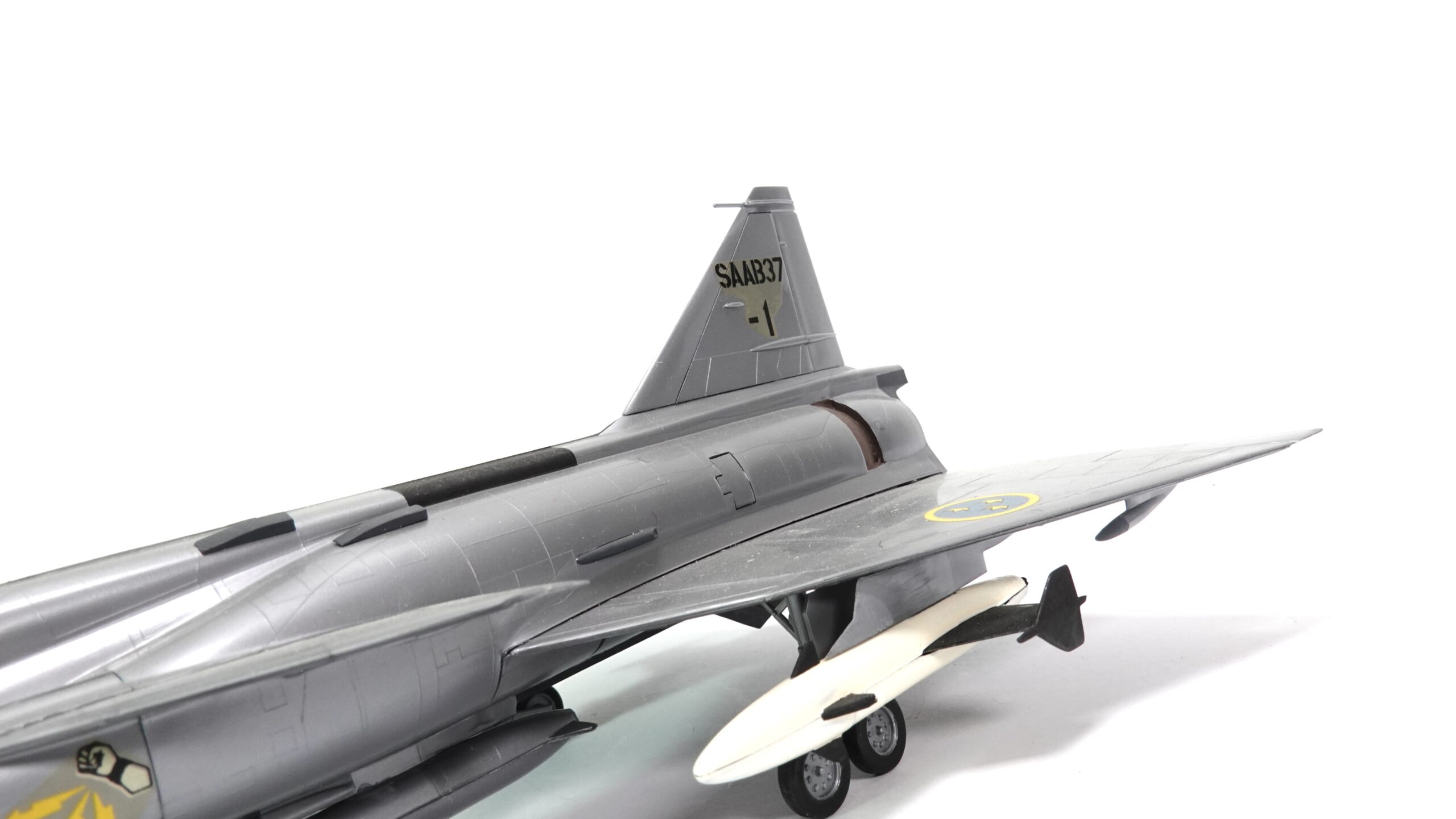 Saab 37 Viggen – Schwedisches Kampfflugzeug 2204 2 Saab 37 Viggen – Schwedisches Kampfflugzeug 2204 – Bild 2