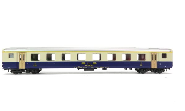 Roco 4239A H0 BLS Personenwagen EW II 2. Kl | A0322