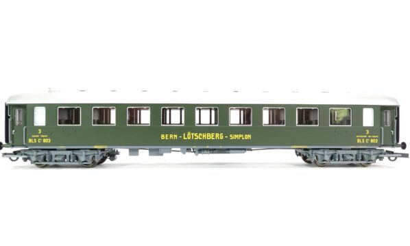 Roco 44868 H0 BLS Personenwagen 3. Klasse 803 | A0350