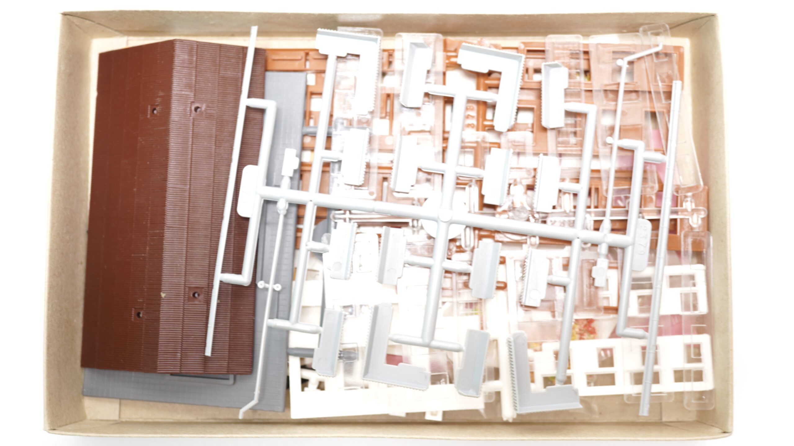 Faller 2292 N Mehrfamilienhaus | A0411 5 Faller 2292 N Mehrfamilienhaus | A0411 – Bild 5