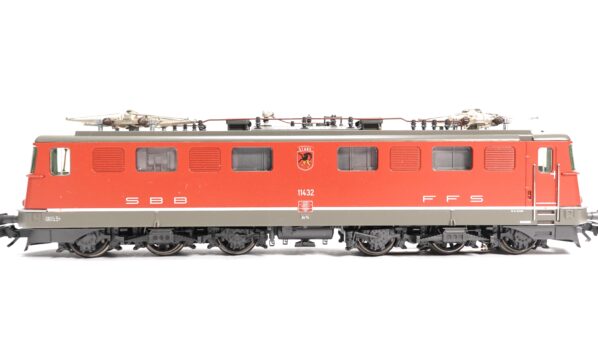 Märklin aus 28505 SBB H0 E-Lok Ae 6/6 rot „Stans“ | A0515
