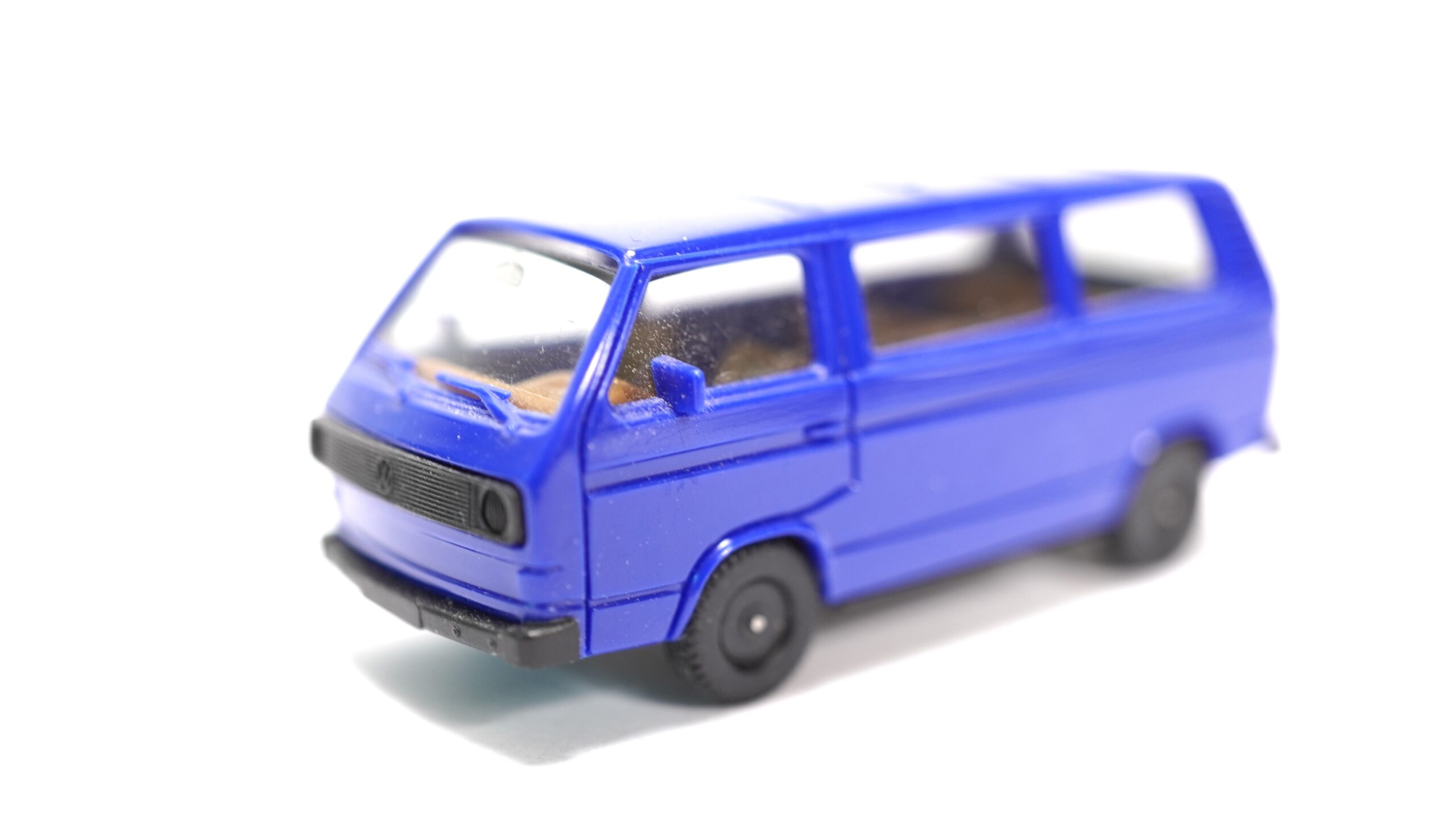 Herpa 8483 H0 Volkswagen T3 Bus ultramarinblau | A0585 9 Herpa 8483 H0 Volkswagen T3 Bus ultramarinblau | A0585 – Bild 9