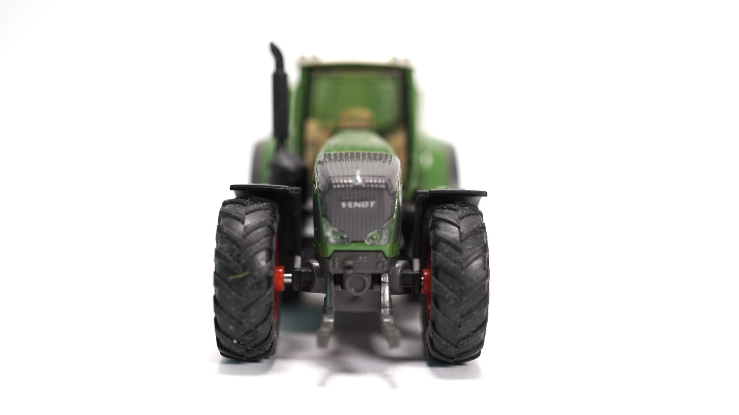 Wiking 0368 H0 Fendt 930 Vario mit Brantner Dreiachs-Kipper | A0590 3 Wiking 0368 H0 Fendt 930 Vario mit Brantner Dreiachs-Kipper | A0590 – Bild 3