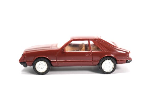 Herpa 2028 H0 Ford Mustang III (Fox-Body) Dunkelrot | A0596