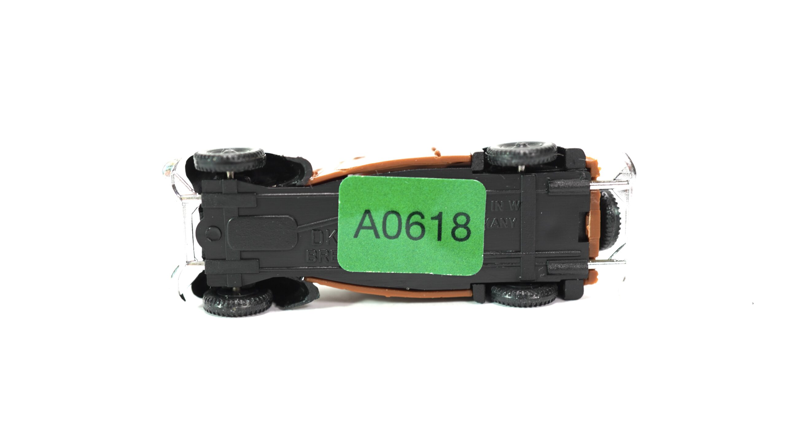 Brekina 1301 H0 DKW F7 Limousine braun | A0618 8 Brekina 1301 H0 DKW F7 Limousine braun | A0618 – Bild 8