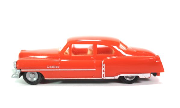 Praliné 03405 H0 1953 Cadillac Series 62 Coupé rot | A0626