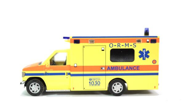 Busch 41828 H0 Ford E-350 Rettungswagen | A0632