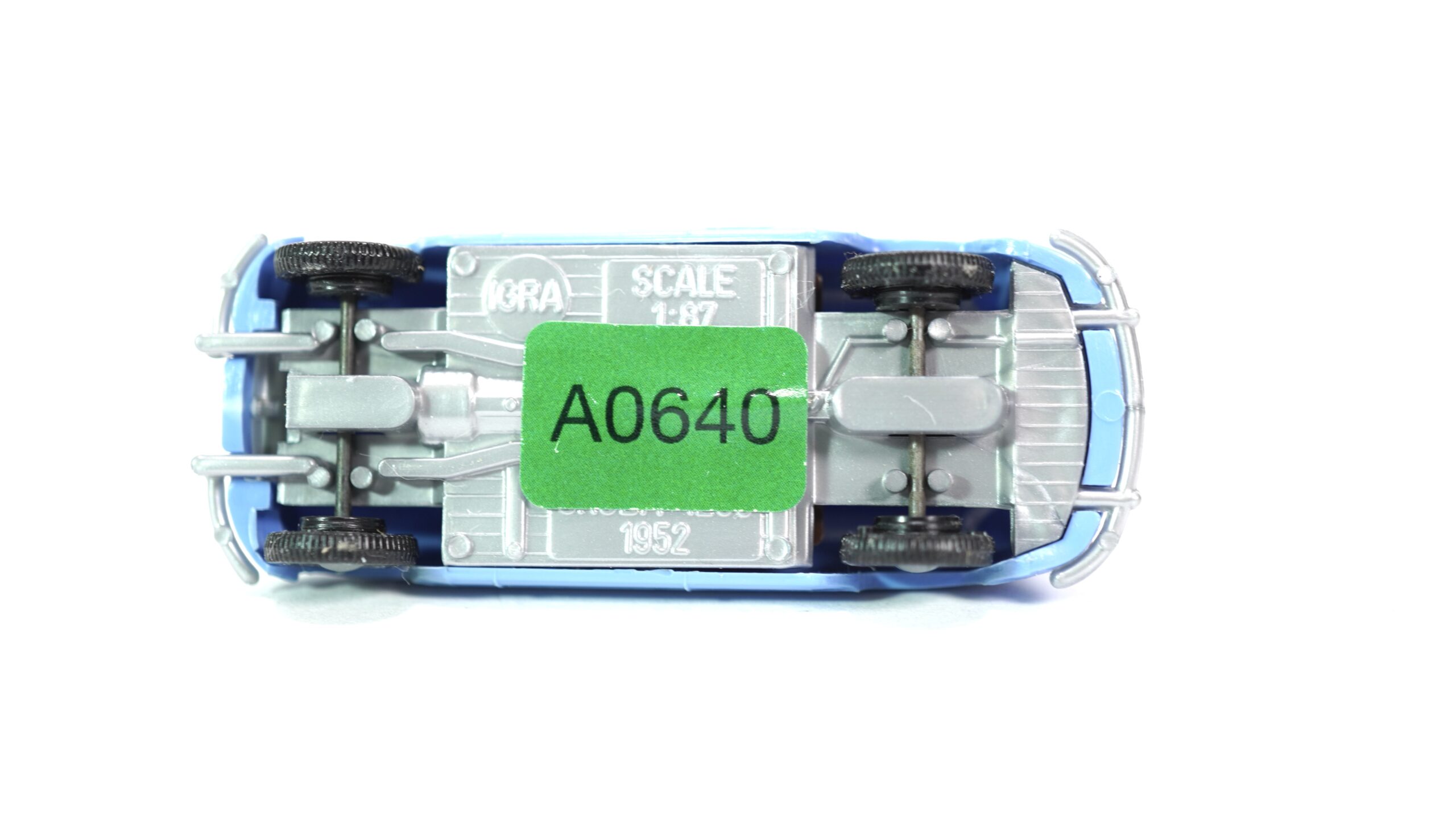 Igra V3-56 H0 Škoda 1200 Lieferwagen hellblau | A0640 8 Igra V3-56 H0 Škoda 1200 Lieferwagen hellblau | A0640 – Bild 8