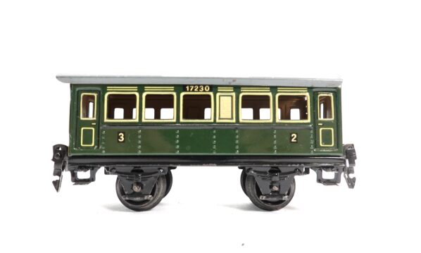 Märklin 17230 0 DB Personenwagen 1./2. Kl grün | 0304