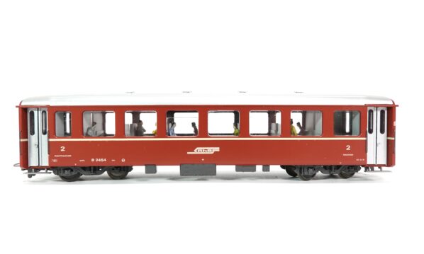 Bemo 3280 H0m RhB Personenwagen 2. Kl rot 2454 mit Figuren | A0473