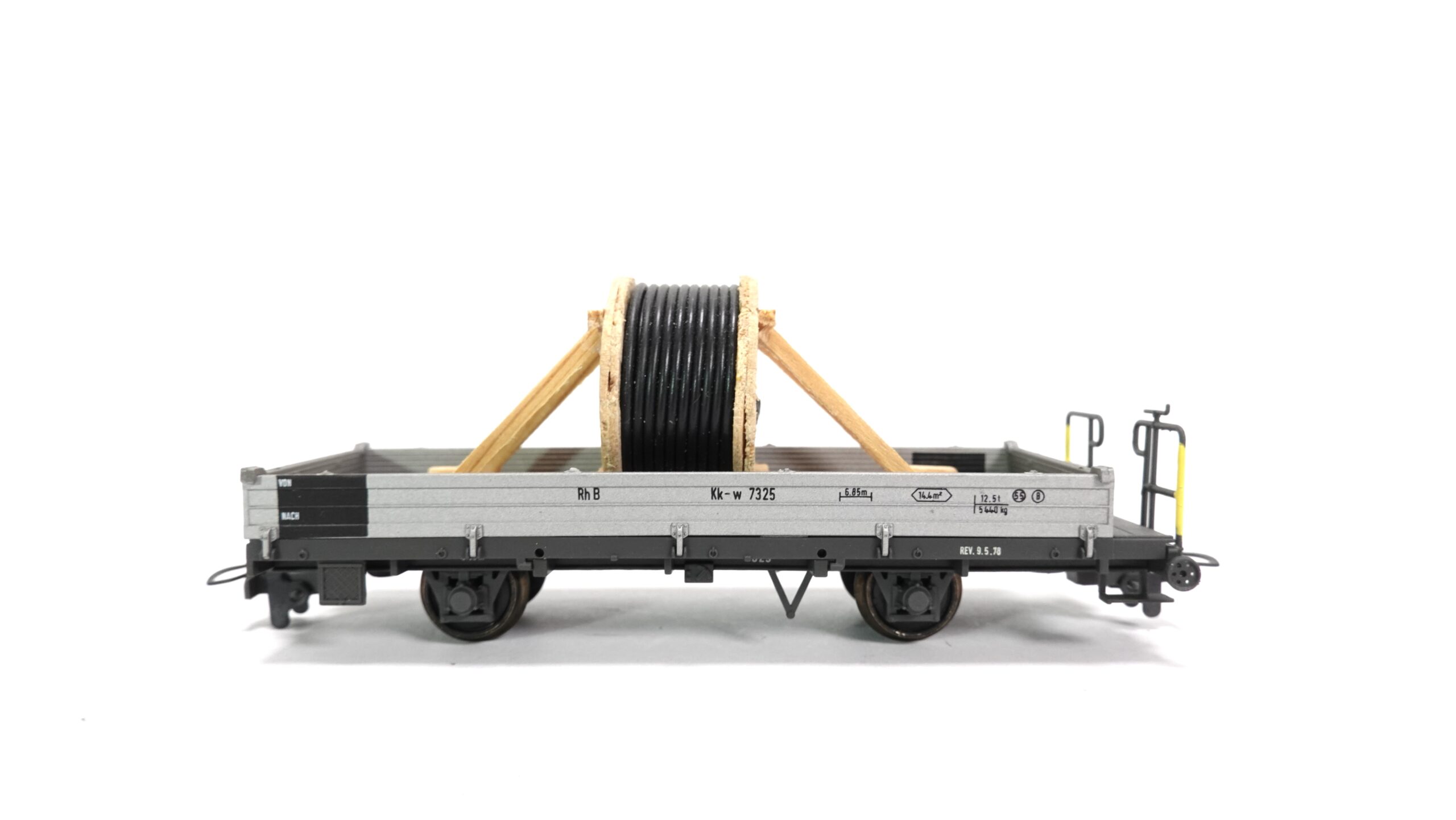 Bemo 2257 H0m RhB Niederbordwagen mit Kabeltrommel | A0477 5 Bemo 2257 H0m RhB Niederbordwagen mit Kabeltrommel | A0477 – Bild 5