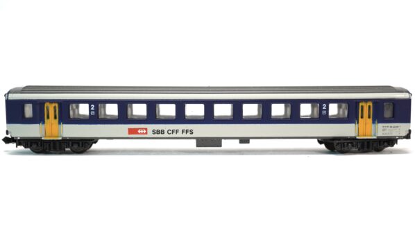 Minitrain 320830 N SBB Personenwagen 2. Kl EW I NPZ Lackierung | A0764